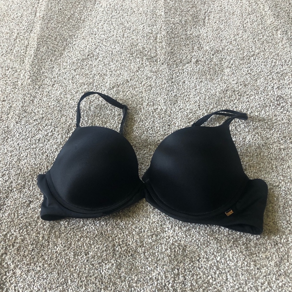Victoria’s Secret very sexy bra